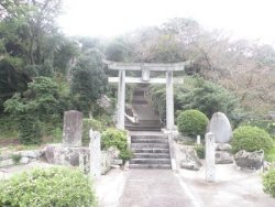 鎮懐石神社